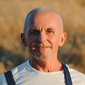 مؤسس مركز تدريب photo